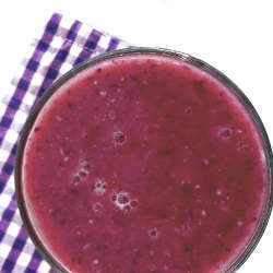 Antioxidant-Rich Berry Smoothie